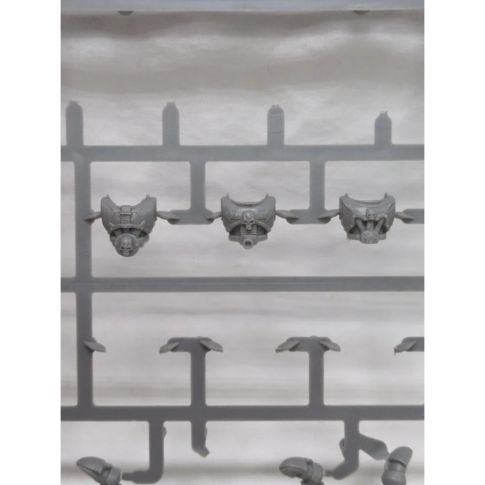 *Incomplete* Warhammer 40K Chaos Marine Sprue